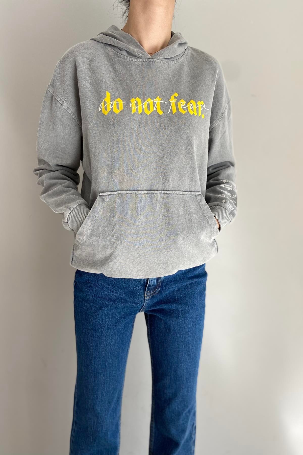 BASKI DETAY YIKAMALI SWEAT