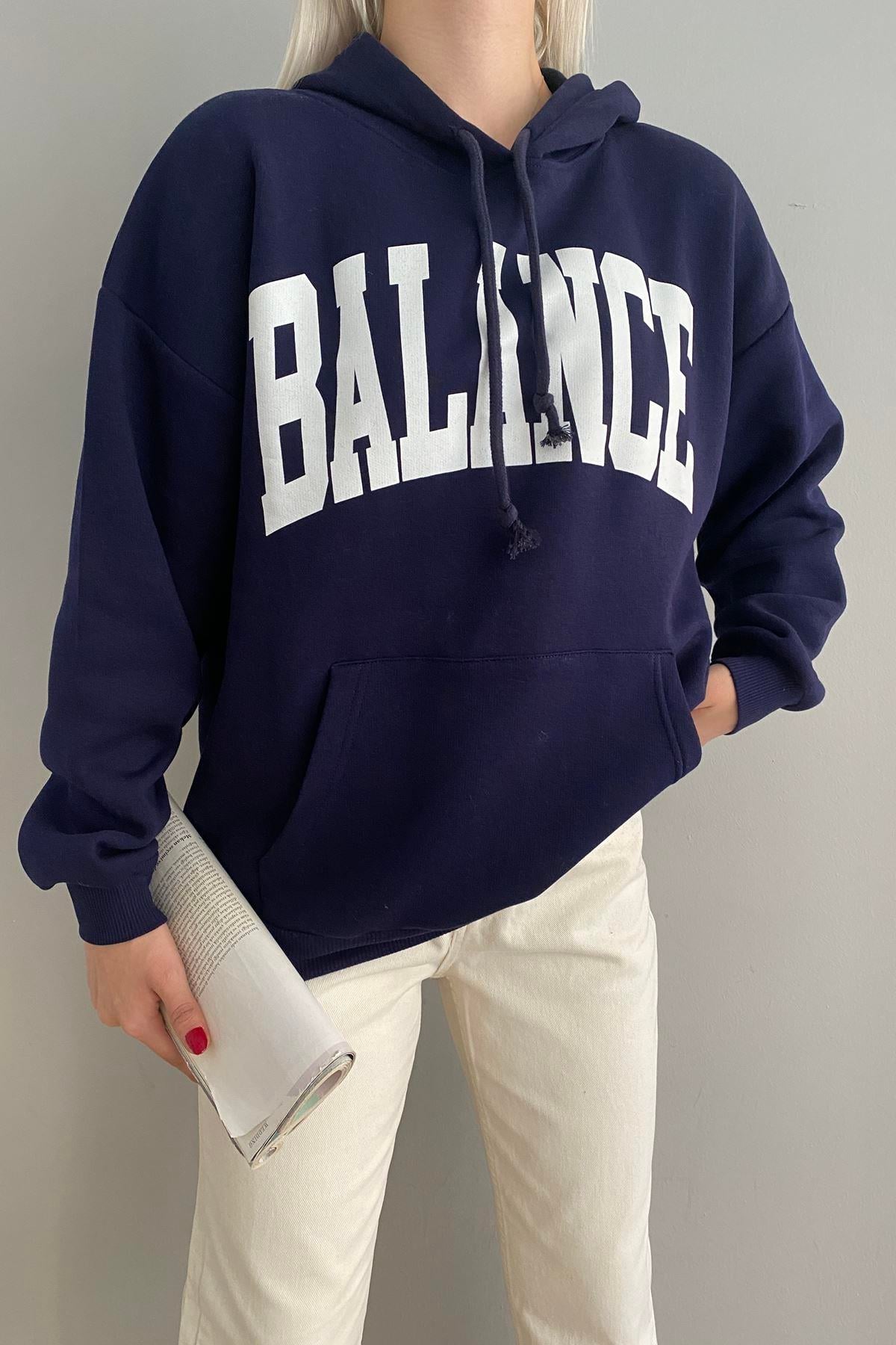 BASKI DETAYLI KAPŞONLU OVERSİZE SWEATSHIRT