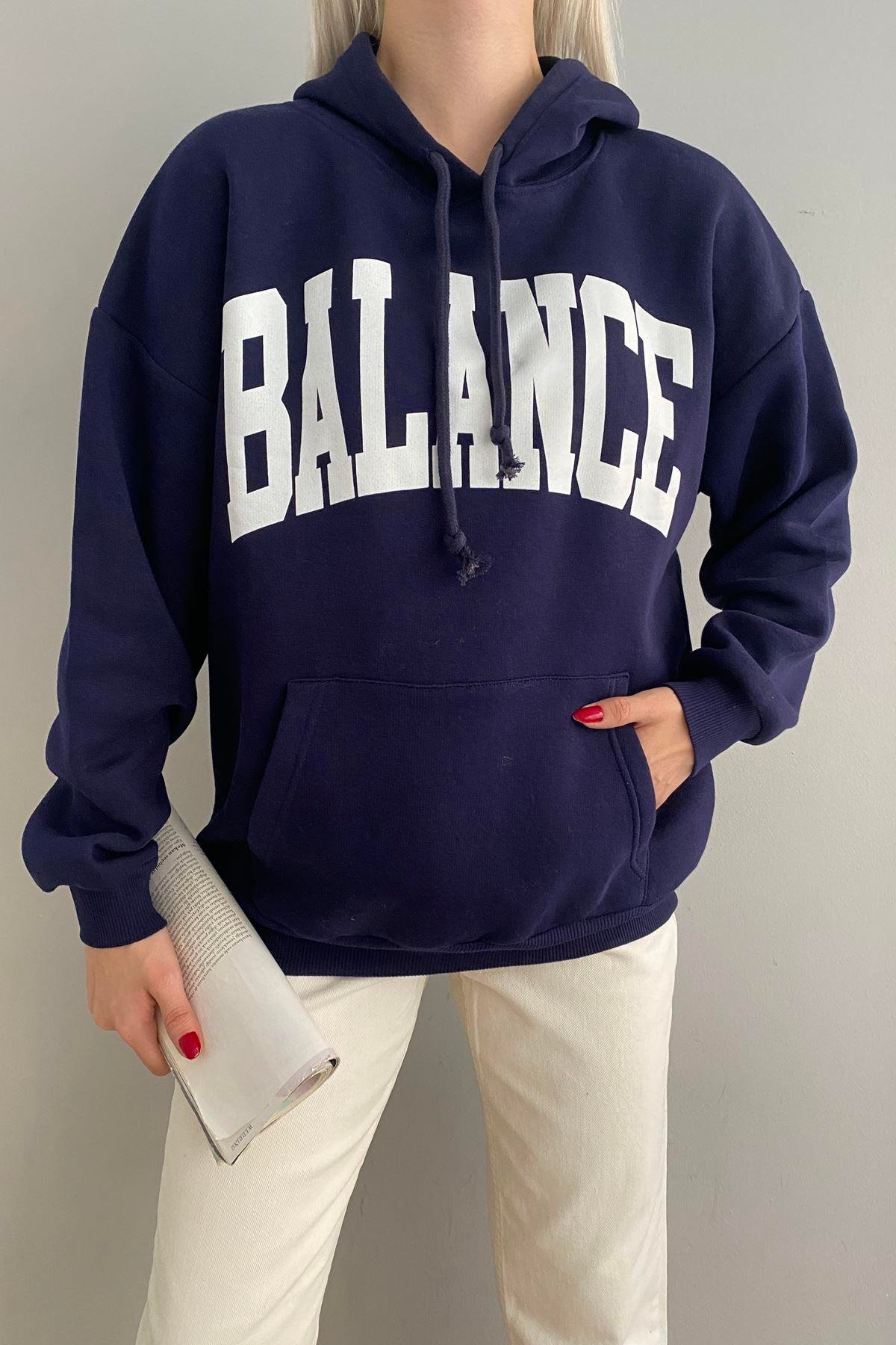 BASKI DETAYLI KAPŞONLU OVERSİZE SWEATSHIRT