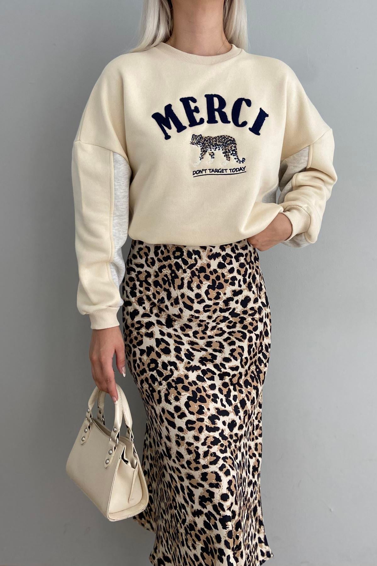 BASKI DETAYLI SWEATSHIRT