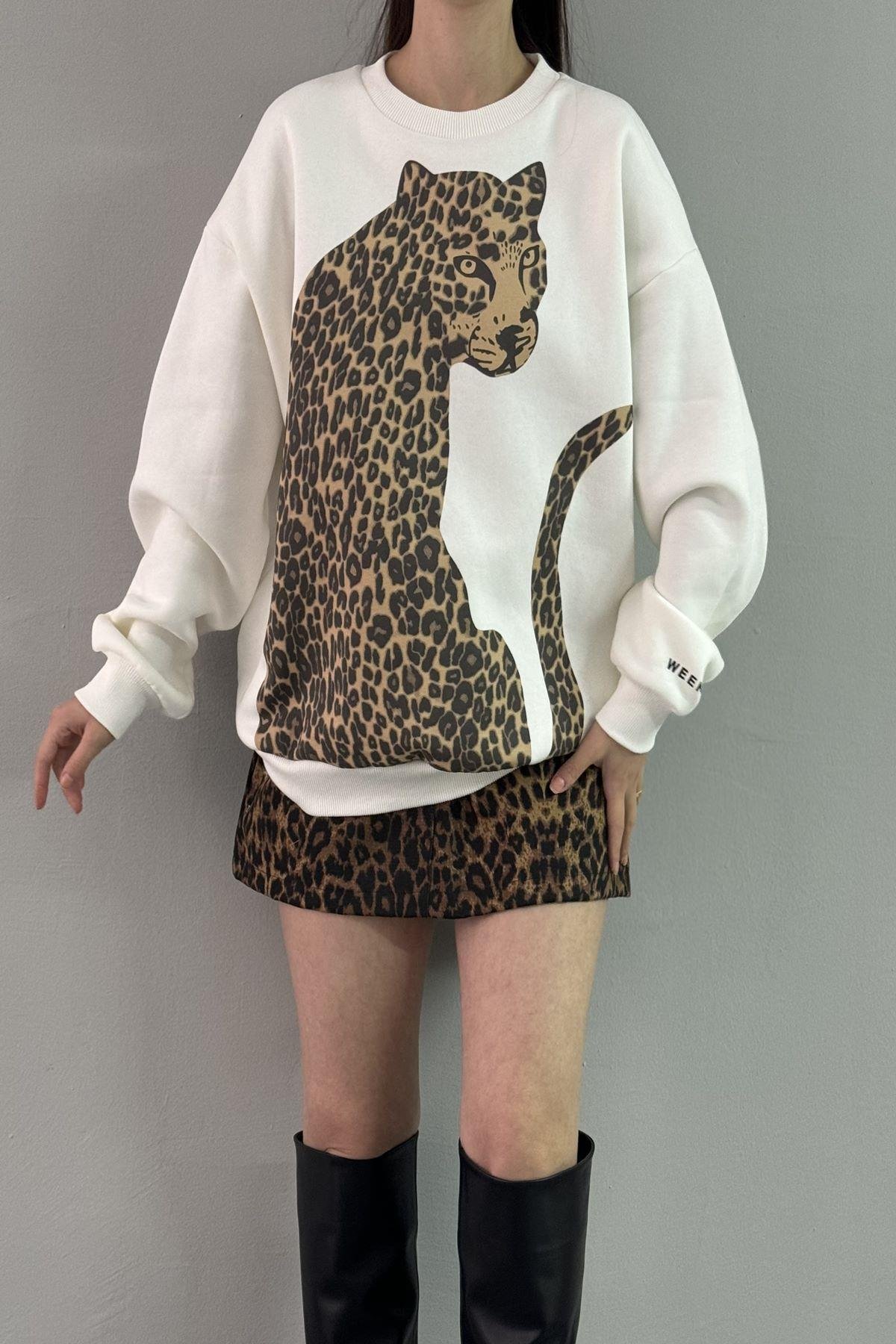 BASKI DETAYLI SWEATSHIRT