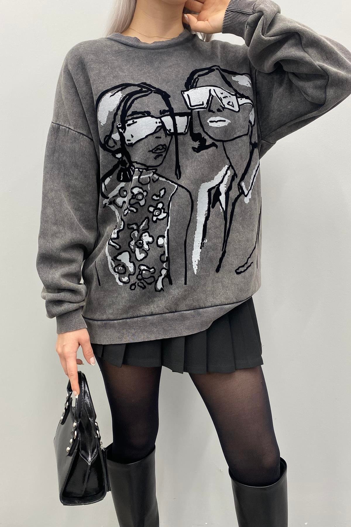 BASKI DETAYLI SWEATSHIRT