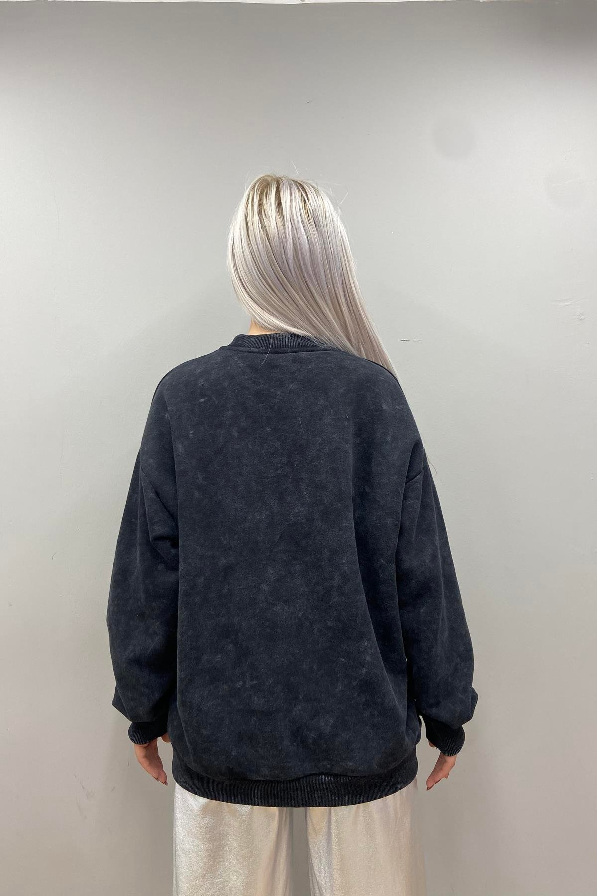 BASKI DETAYLI SWEATSHIRT