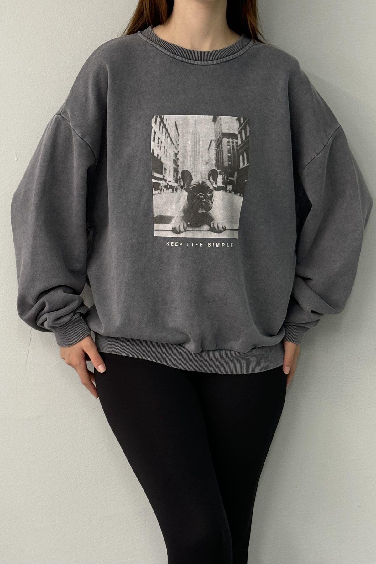 BASKI DETAYLI YIKAMALI SWEATSHIRT