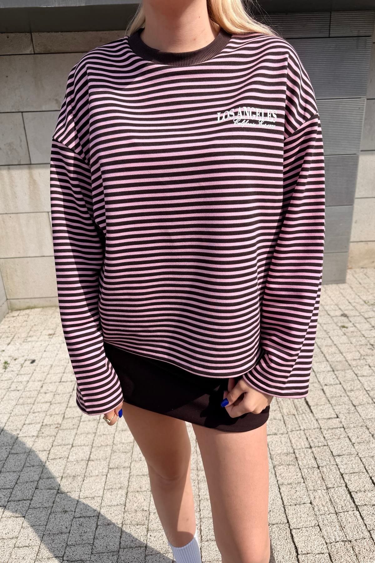 BİSİKLET YAKA ÇİZGİ VE BASKI DETAY SWEAT