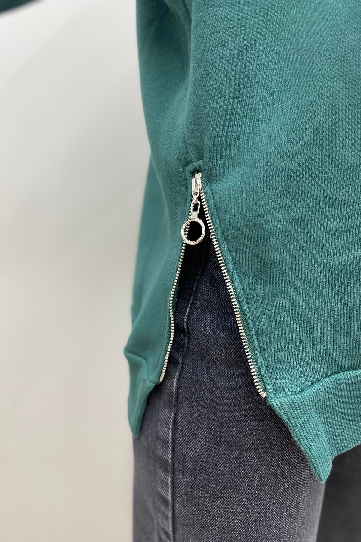 BİSİKLET YAKA FERMUAR DETAYLI SWEATSHIRT