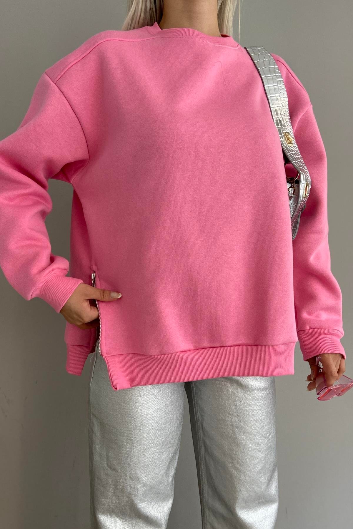 BİSİKLET YAKA FERMUAR DETAYLI SWEATSHIRT