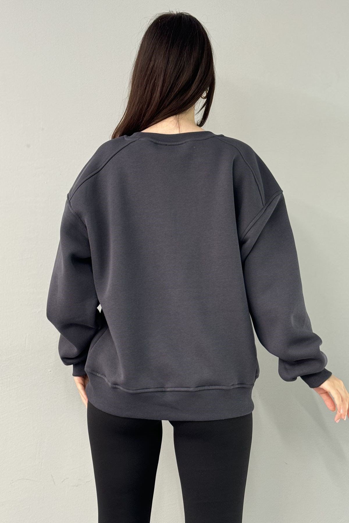 BİSİKLET YAKA OMUZ ROBALI SWEATSHIRT