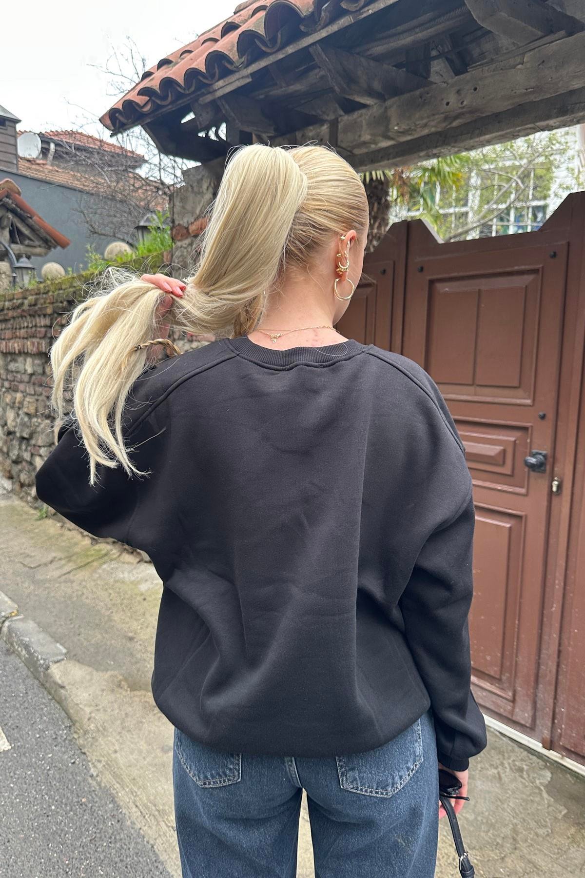 BİSİKLET YAKA OMUZ ROBALI SWEATSHIRT