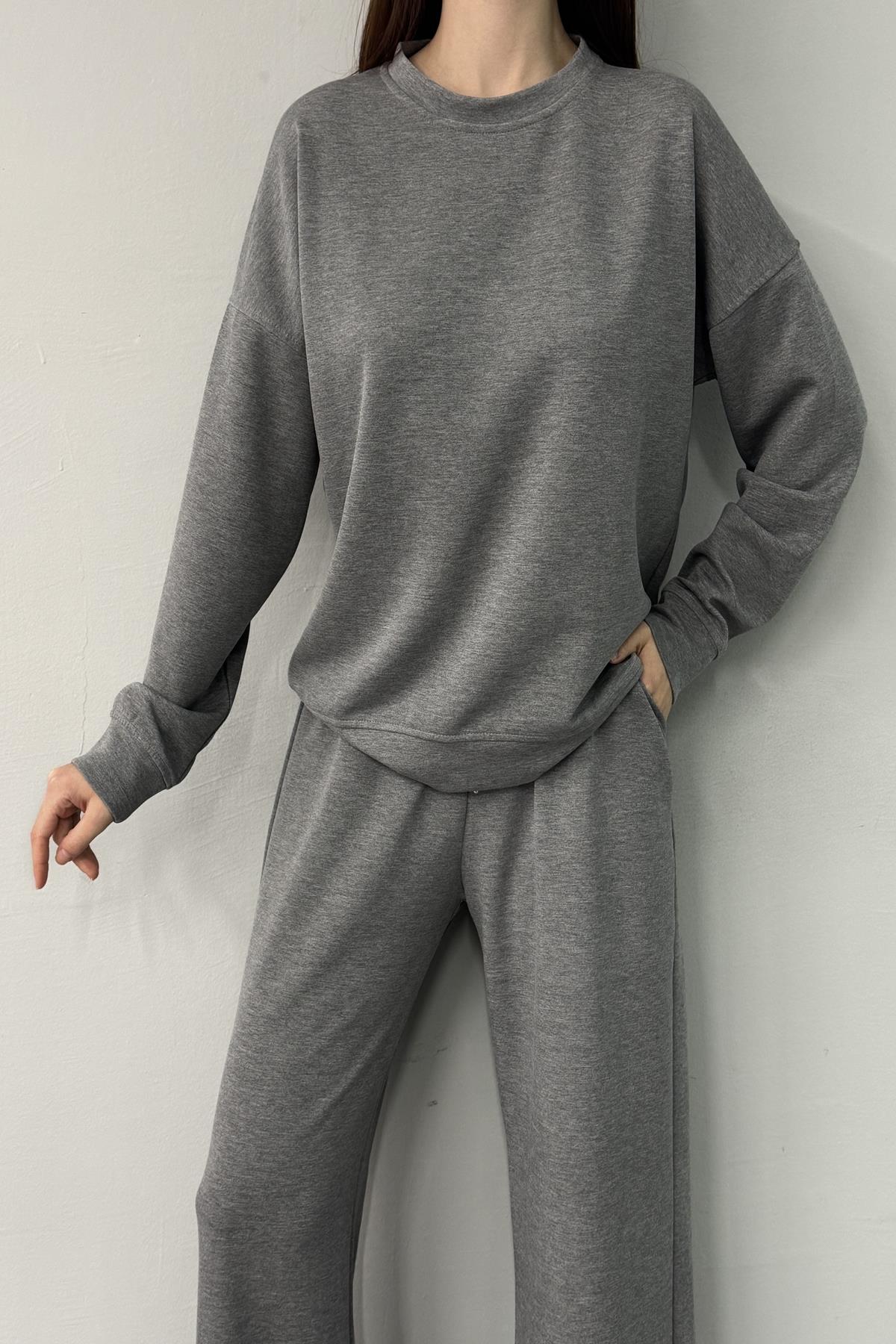 BISİKLET YAKA SIRT DİKİŞ DETAY MODAL SWEAT