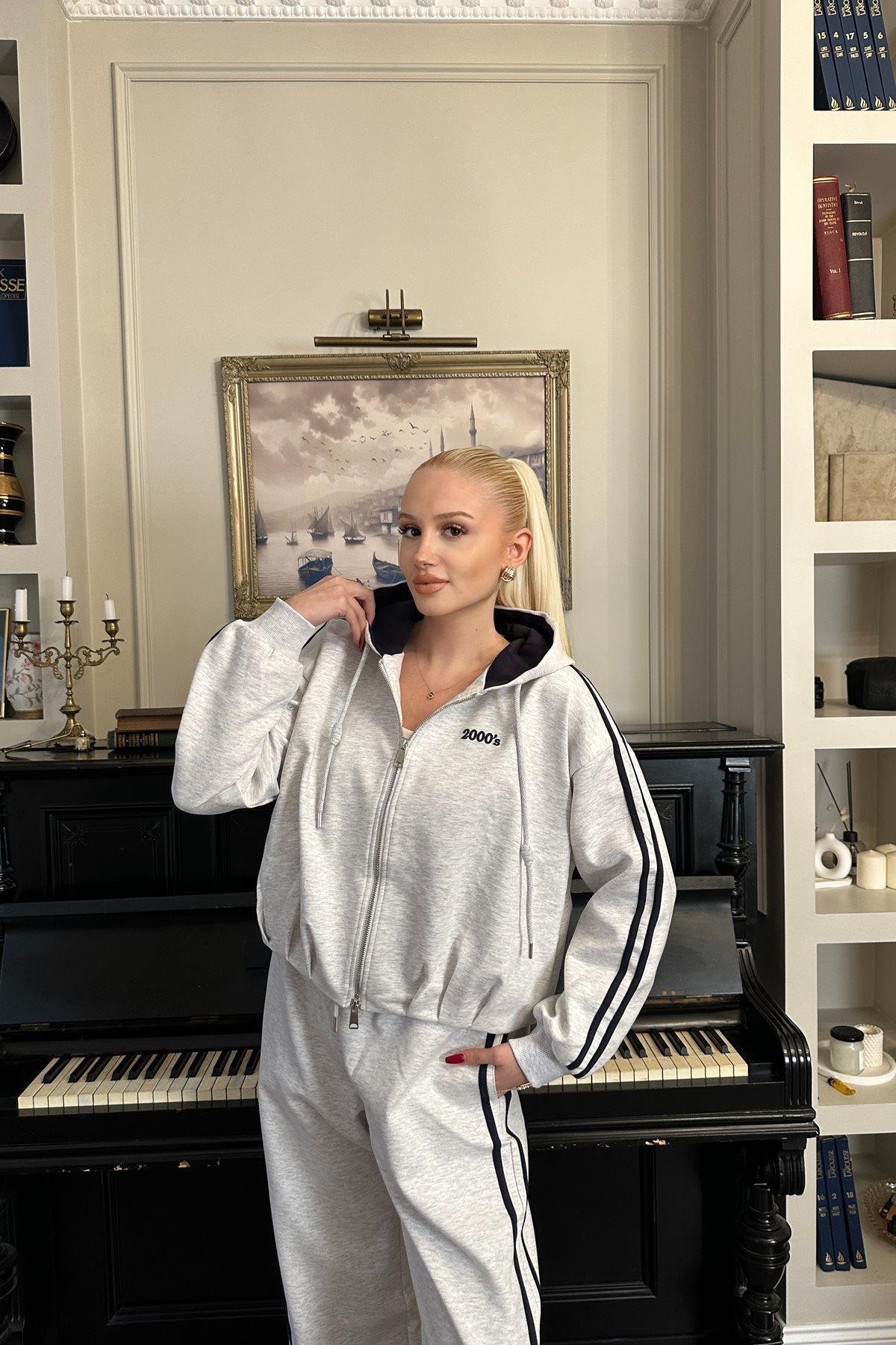 BİYE DETAYLI SWEATSHIRT