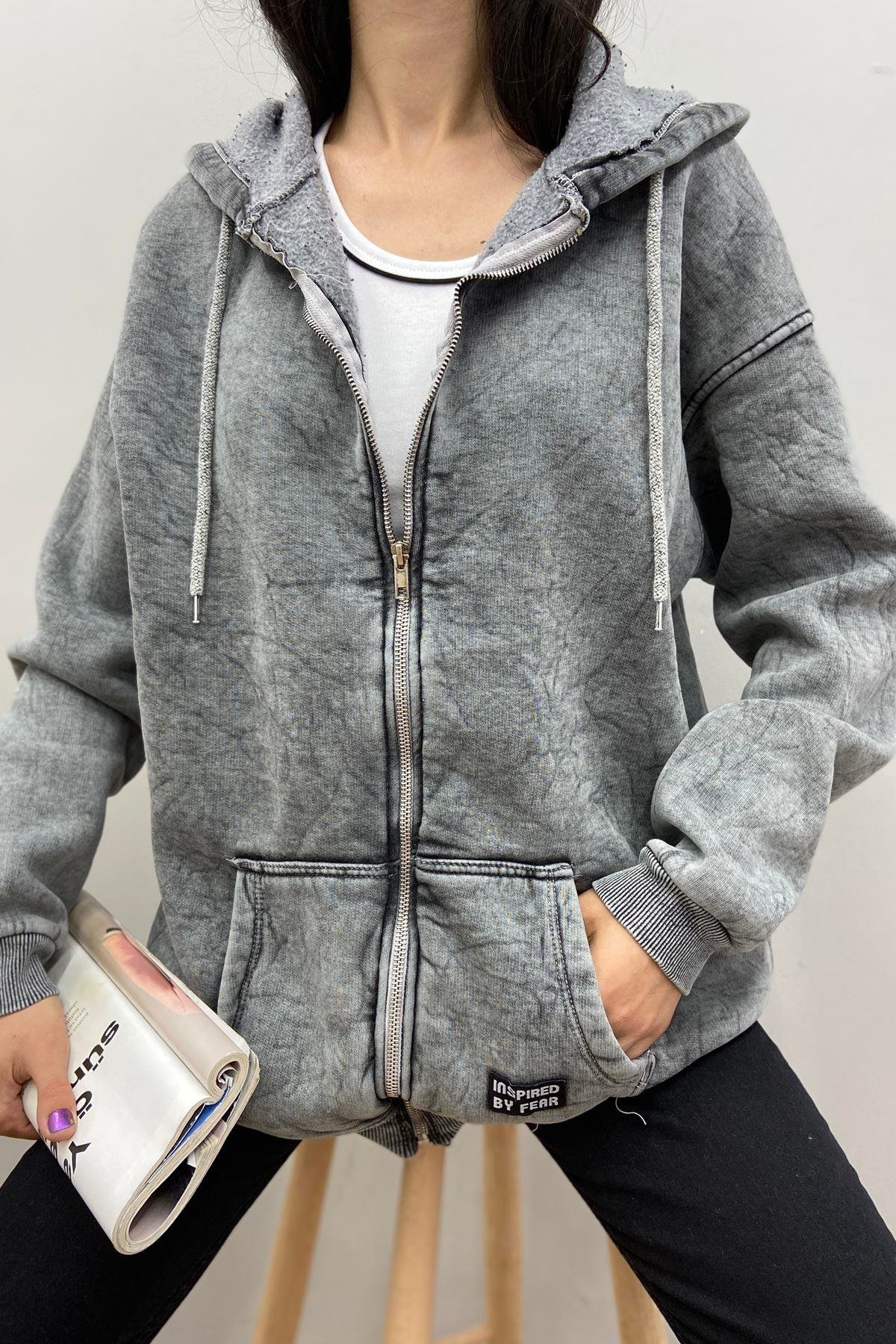FERMUARLI YIKAMALI KAPŞONLU SWEATSHIRT