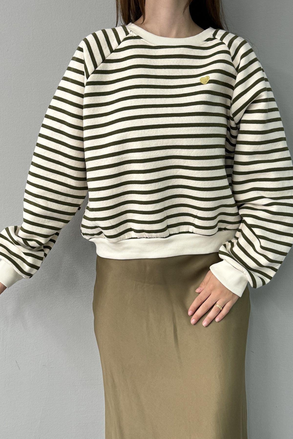 KALP NAKIŞLI ÇİZGİLİ SWEATSHIRT