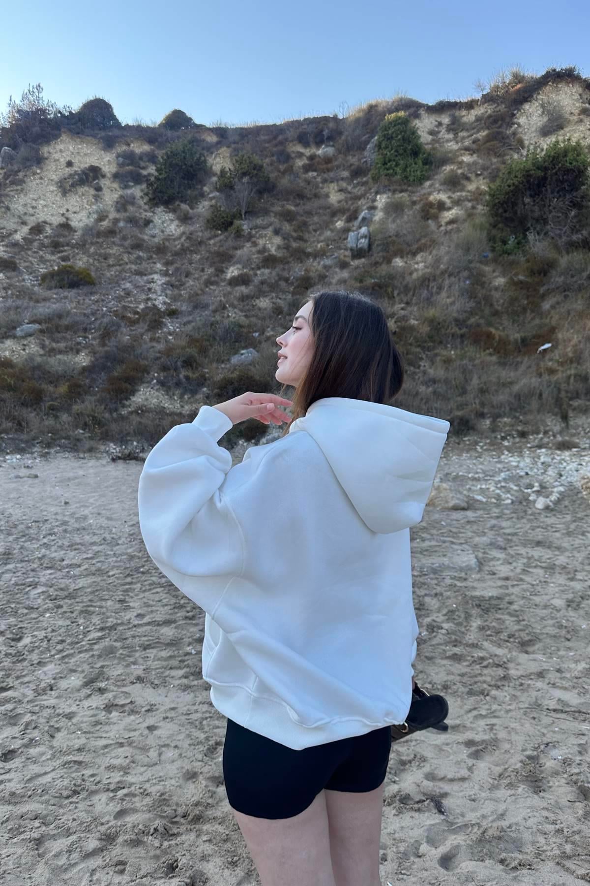 KAPŞONLU CEPLİ SWEATSHIRT