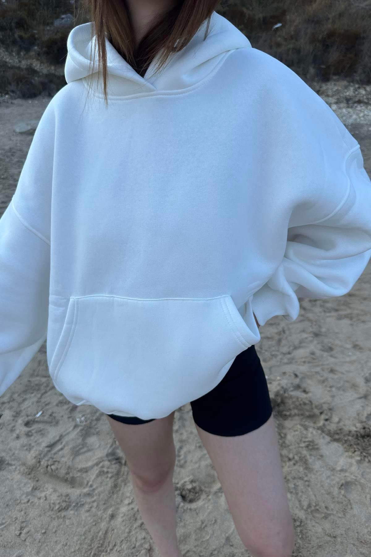 KAPŞONLU CEPLİ SWEATSHIRT