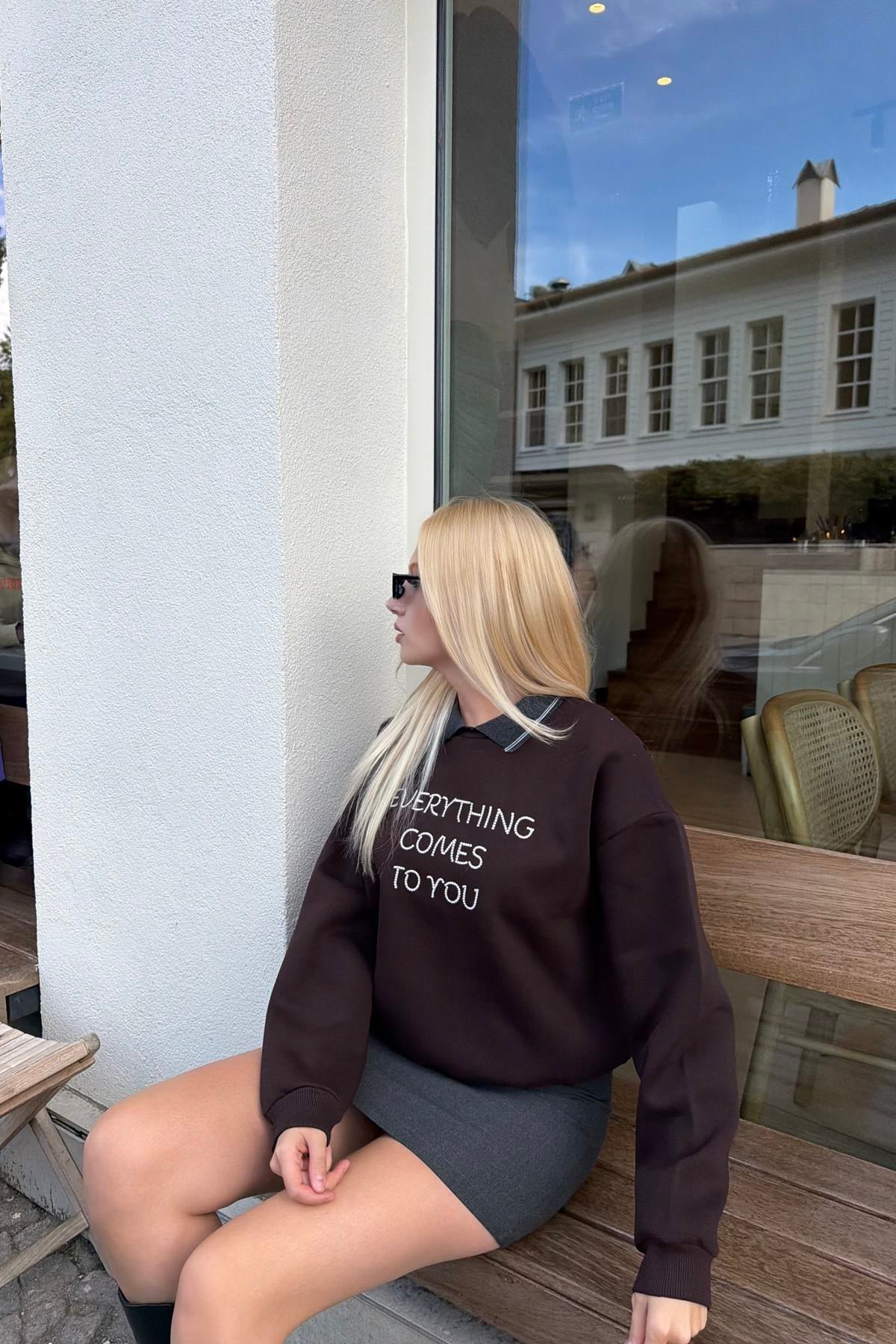 NAKIŞ DETAY SWEATSHIRT