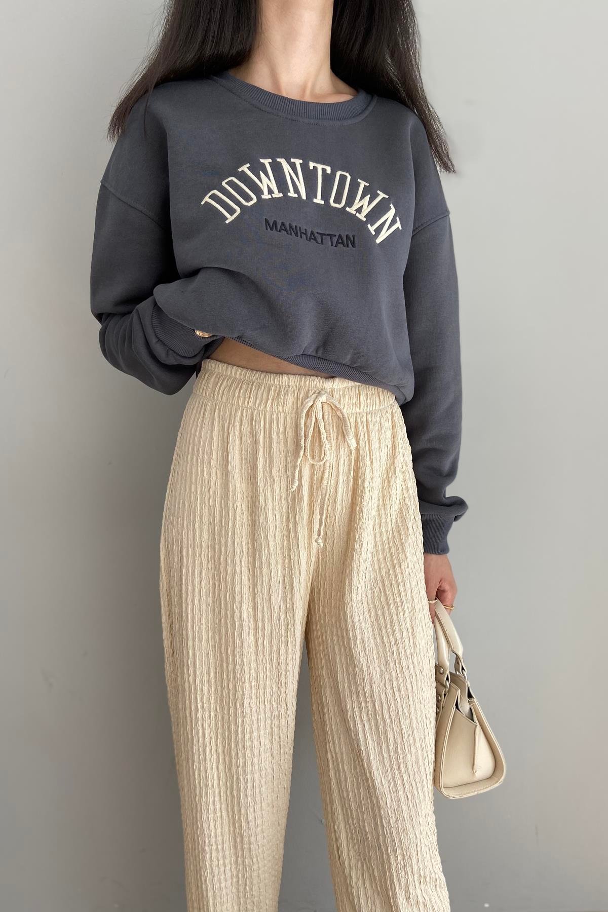 NAKIŞ DETAYLI CROP SWEAT