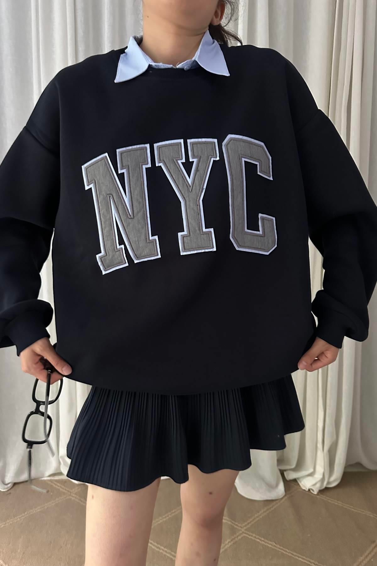 NAKIŞ DETAYLI SWEATSHIRT