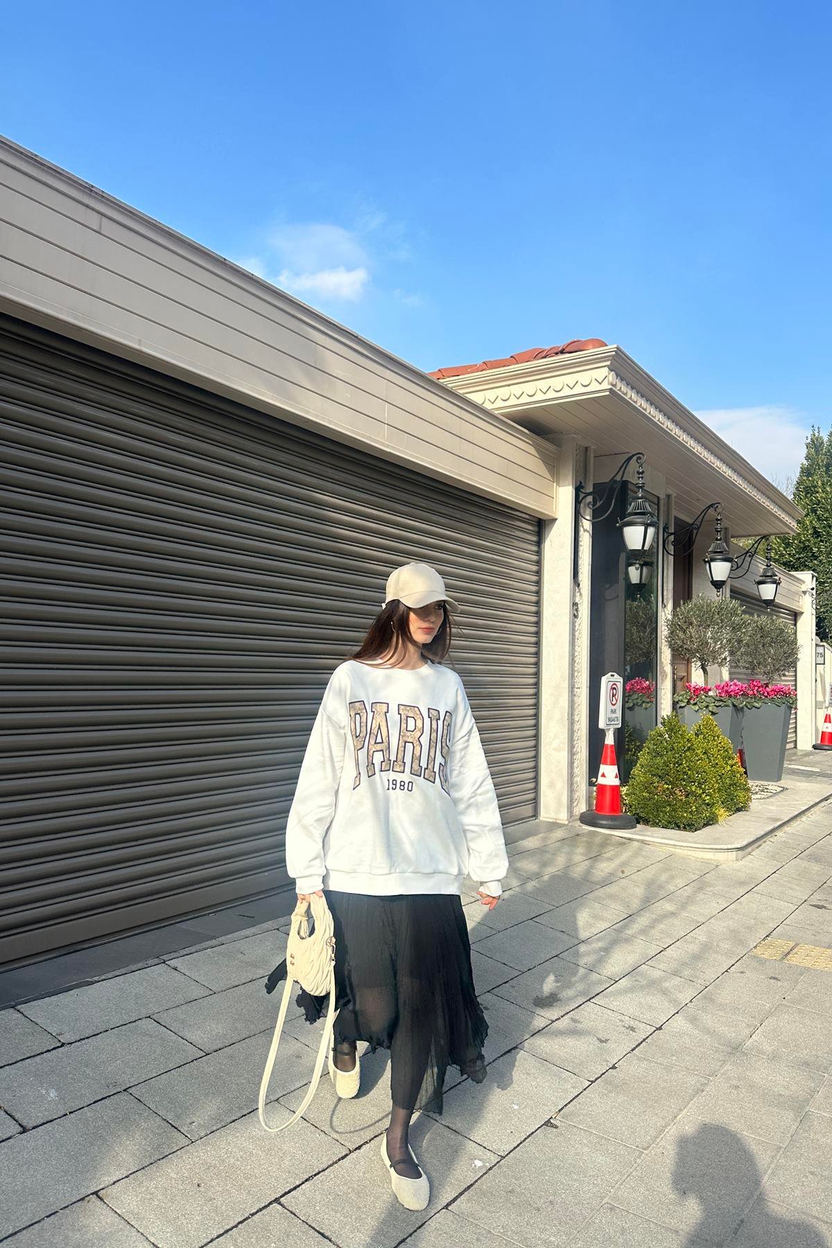 NAKIŞ DETAYLI SWEATSHIRT