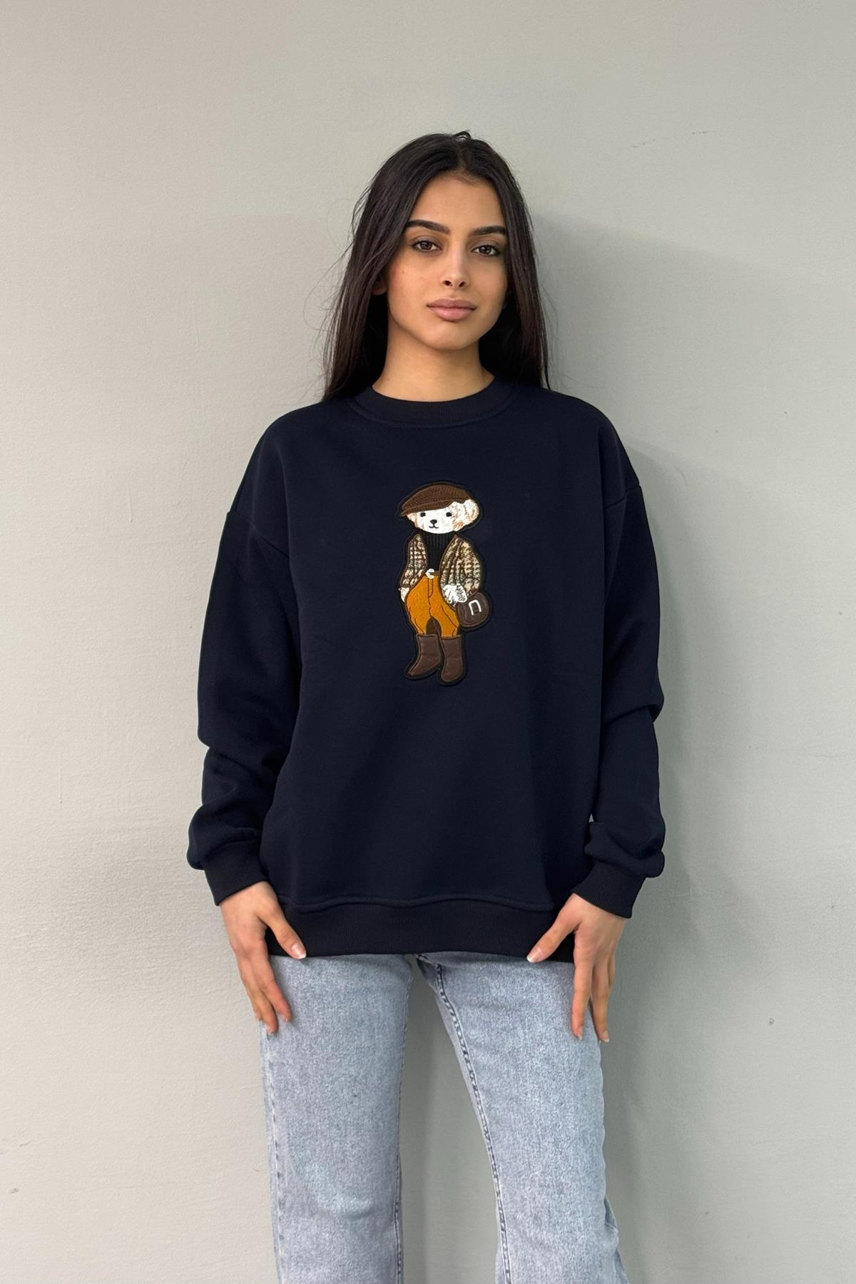 NAKIŞ DETAYLI SWEATSHIRT