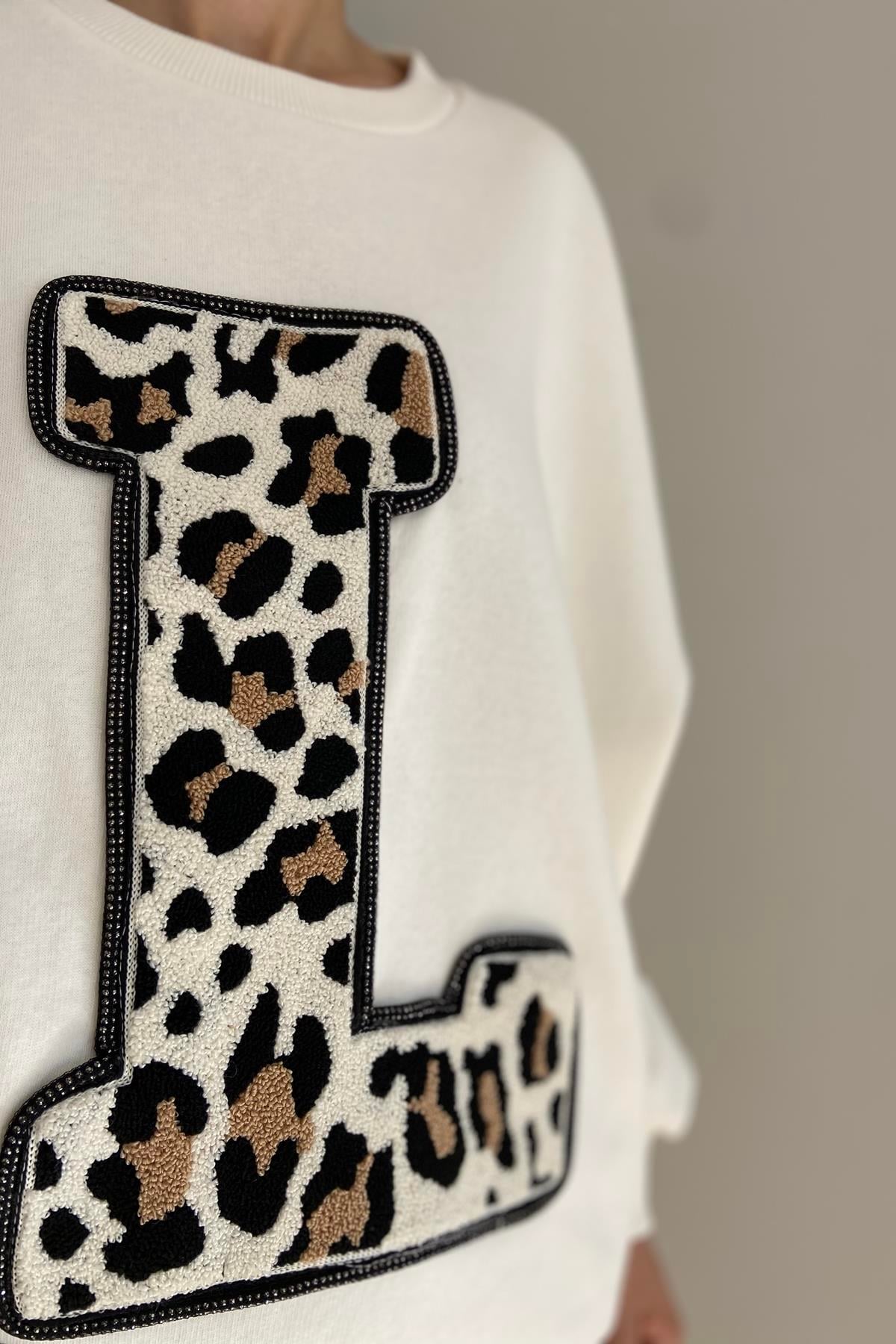 NAKIŞ DETAYLI SWEATSHIRT