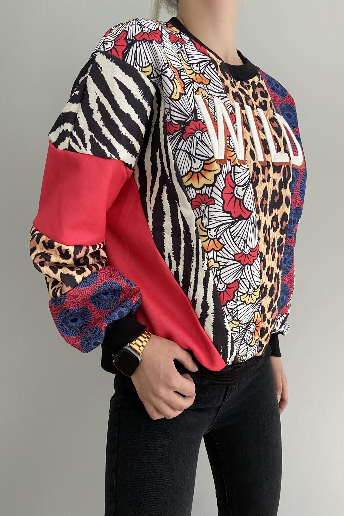 PATCH DESEN ÖNÜ NAKIŞLI SWEAT