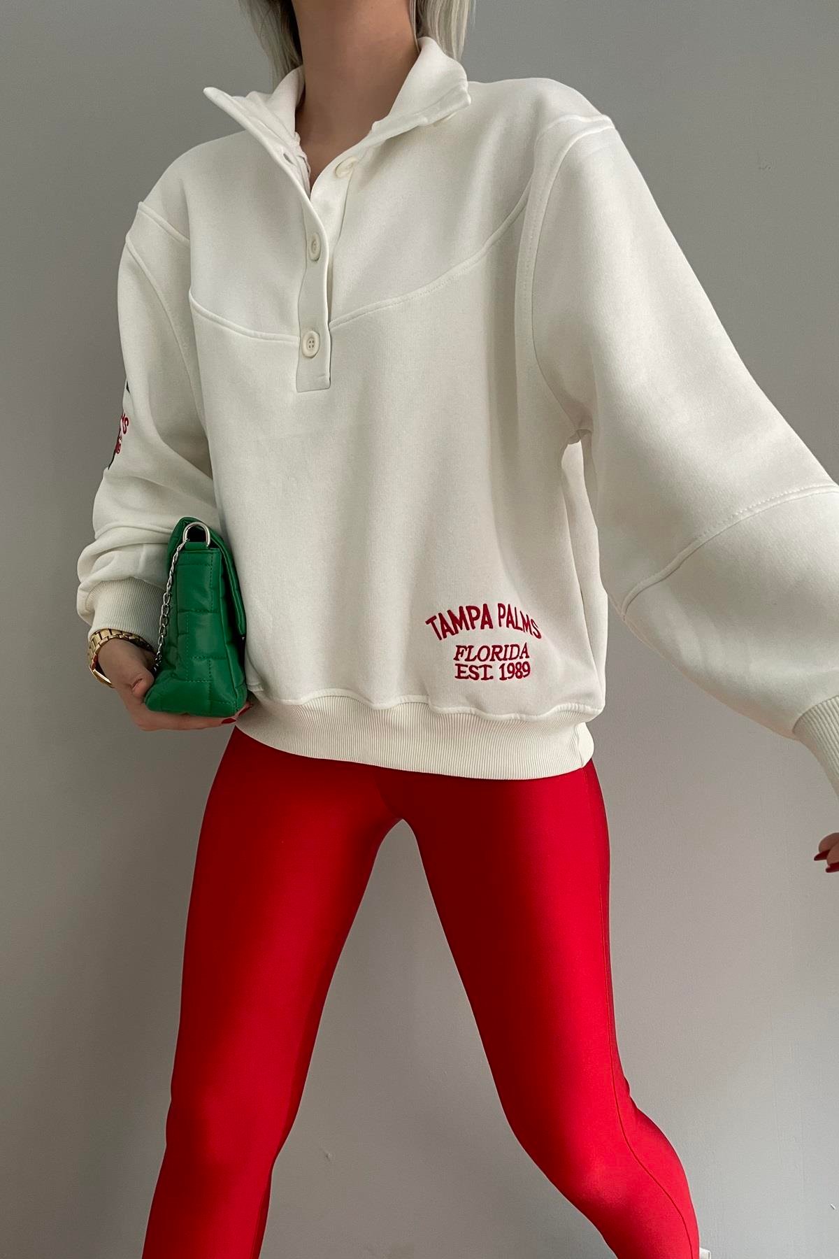 T NAKIŞLI KAPŞONLU SWEAT