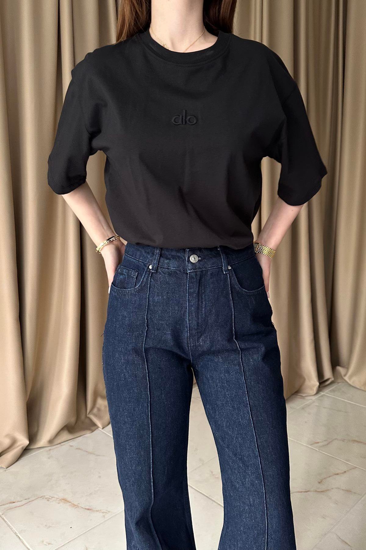 ALO NAKIŞ DETAYLI TSHIRT