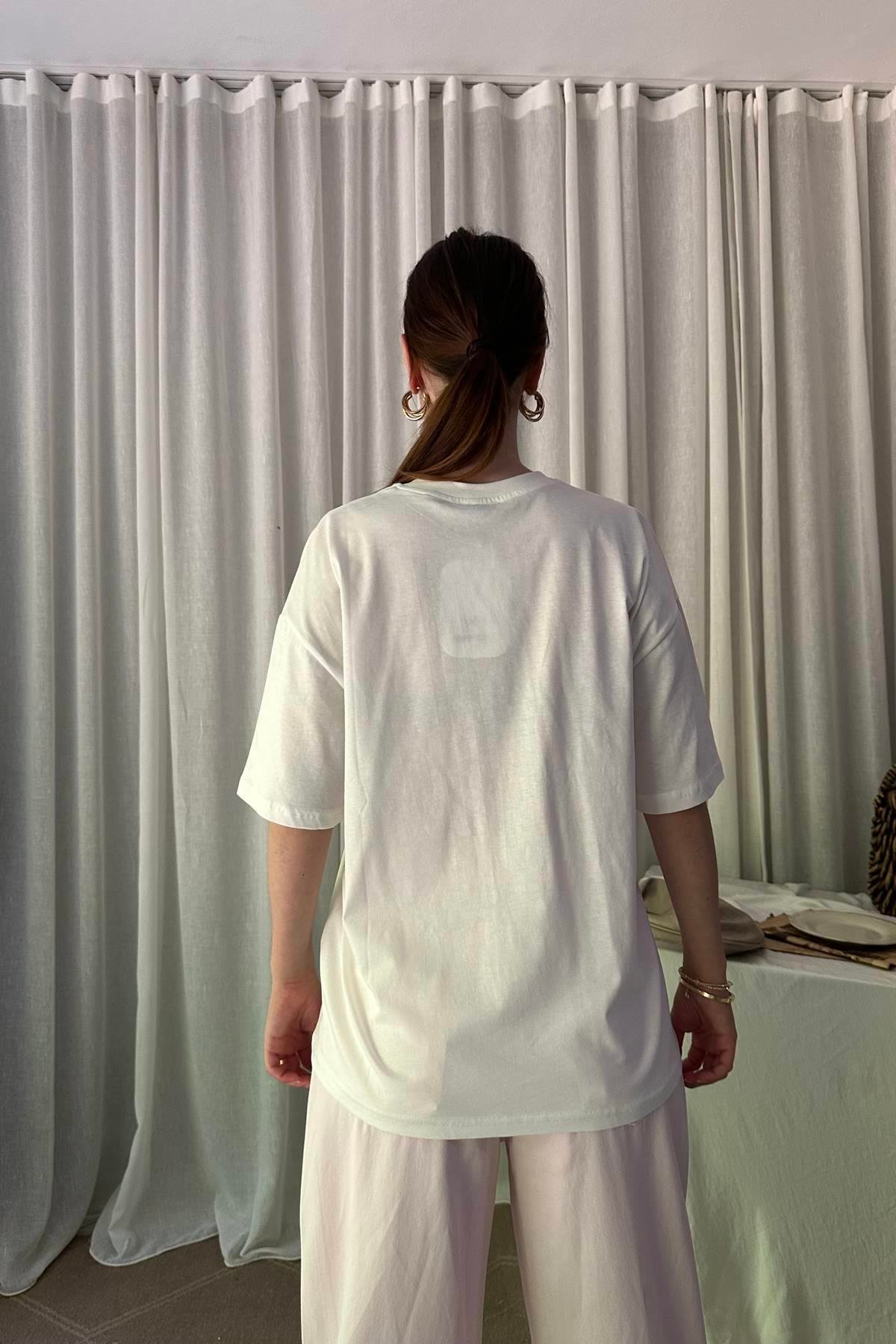 BASKI DETAY TSHIRT