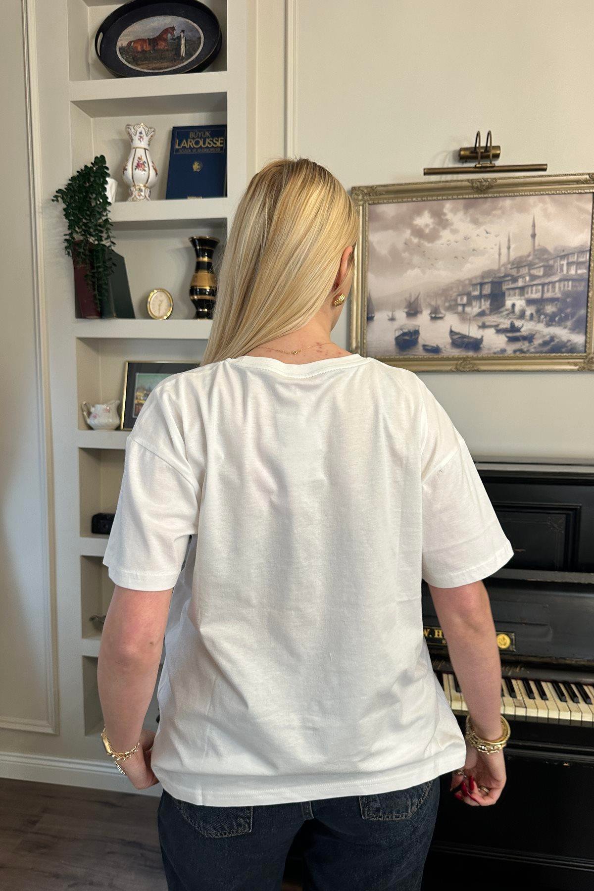 BASKI DETAYLI TSHIRT