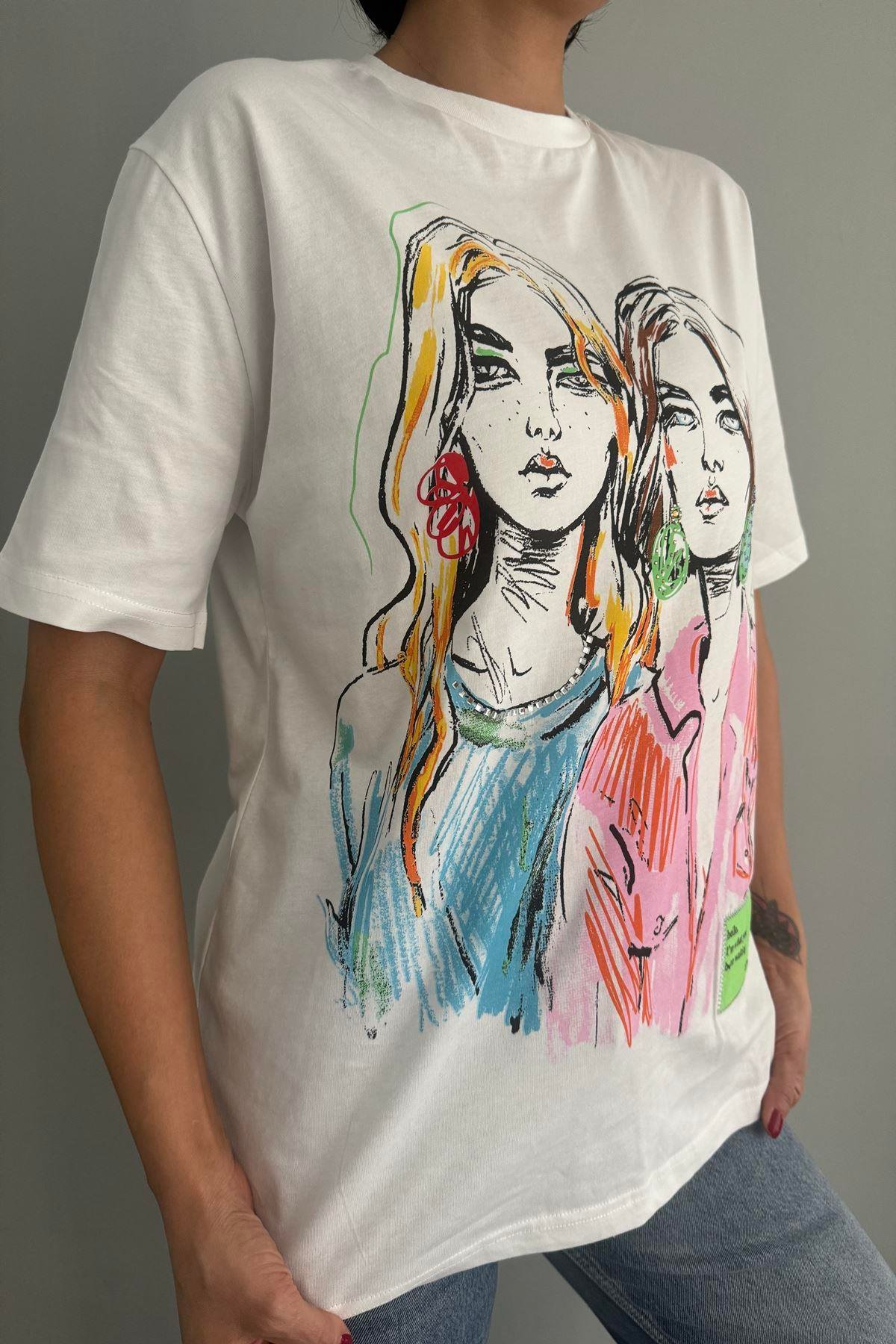 BASKI DETAYLI TSHIRT