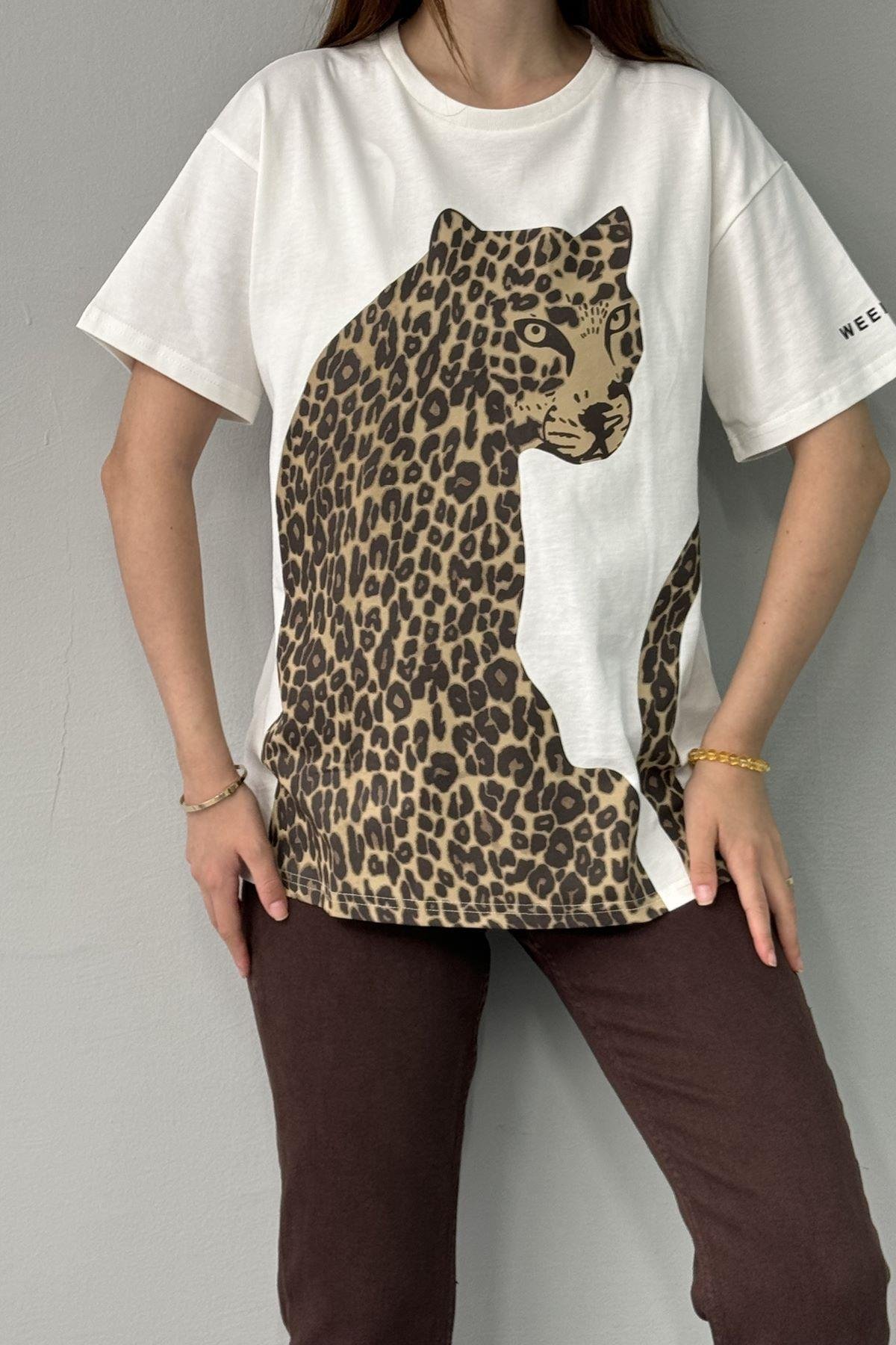 BASKI DETAYLI TSHIRT