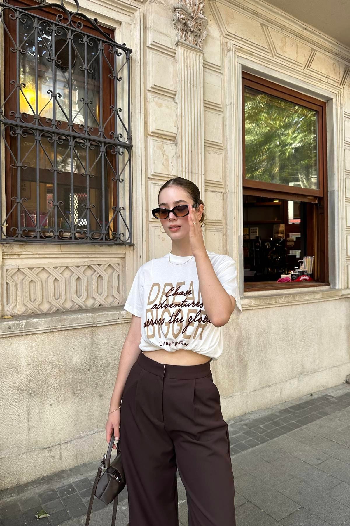 BASKI DETAYLI TSHIRT