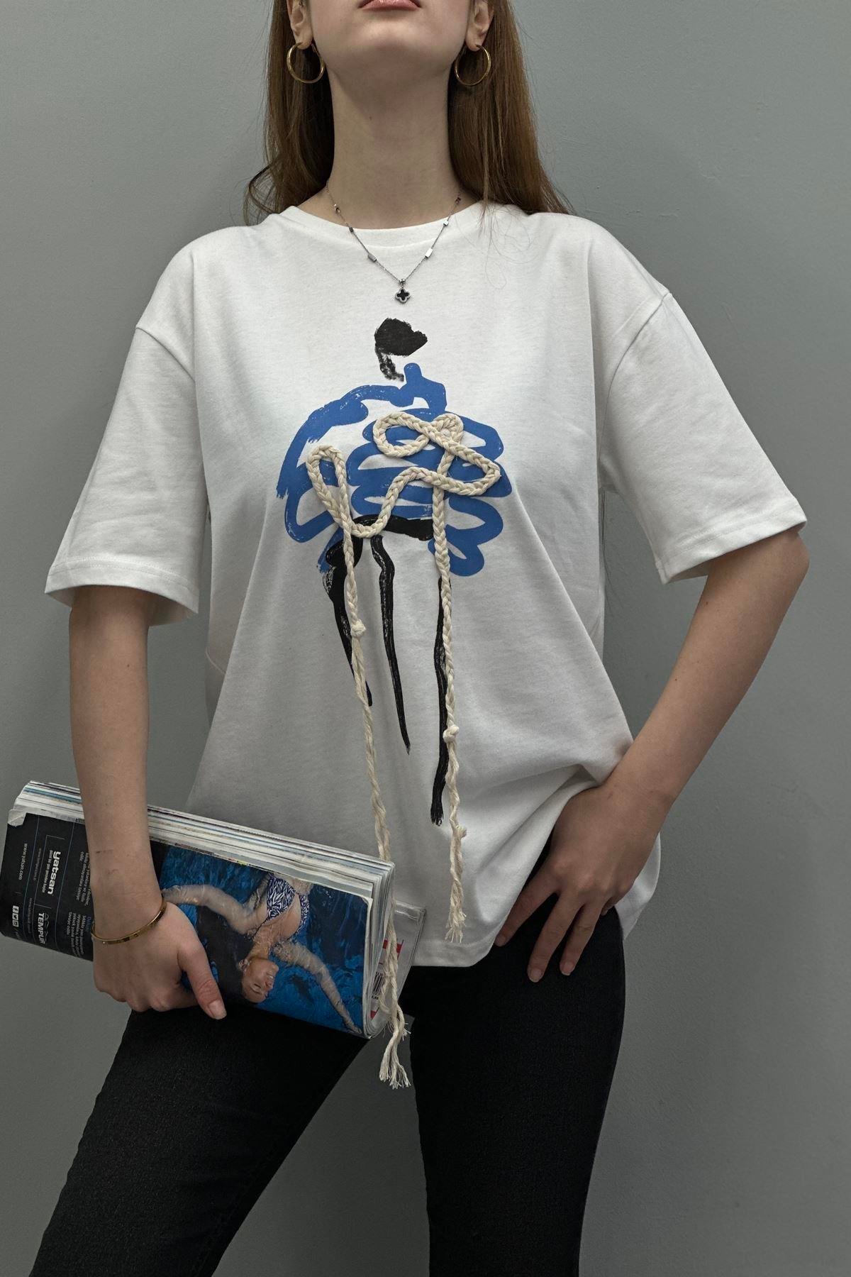 BASKI VE FERMUAR DETAYLI TSHIRT