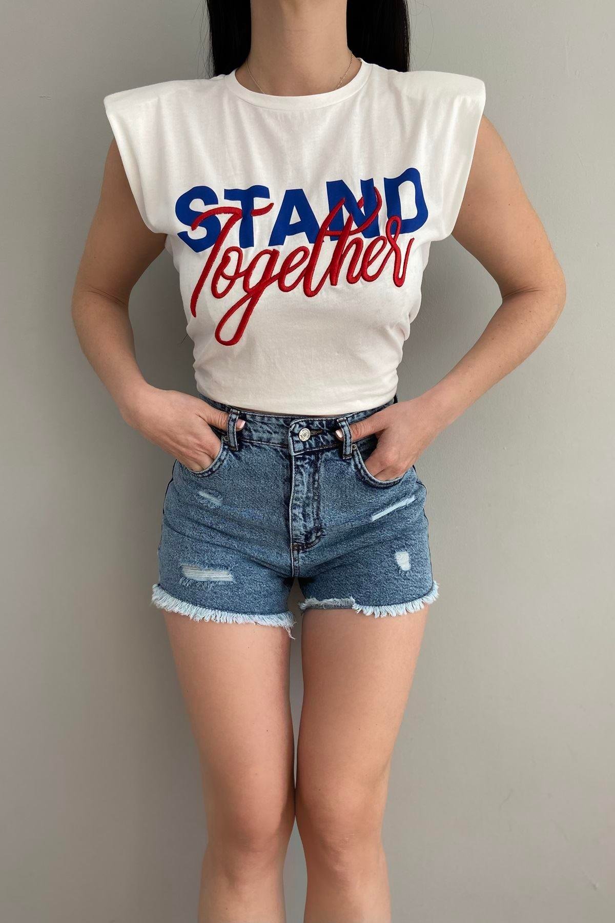 BASKI VE NAKIŞ DETAY TSHIRT