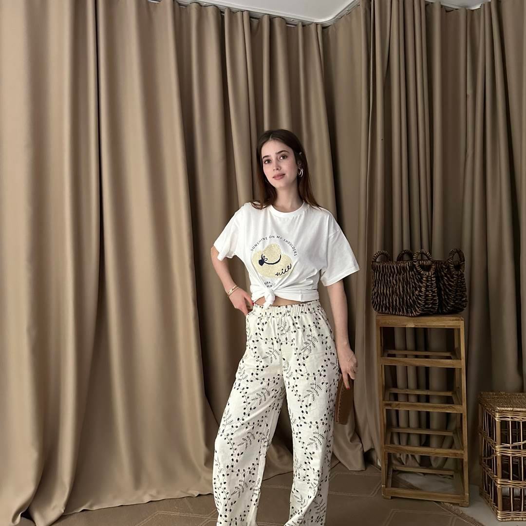 BASKI VE NAKIŞ DETAYLI TSHIRT