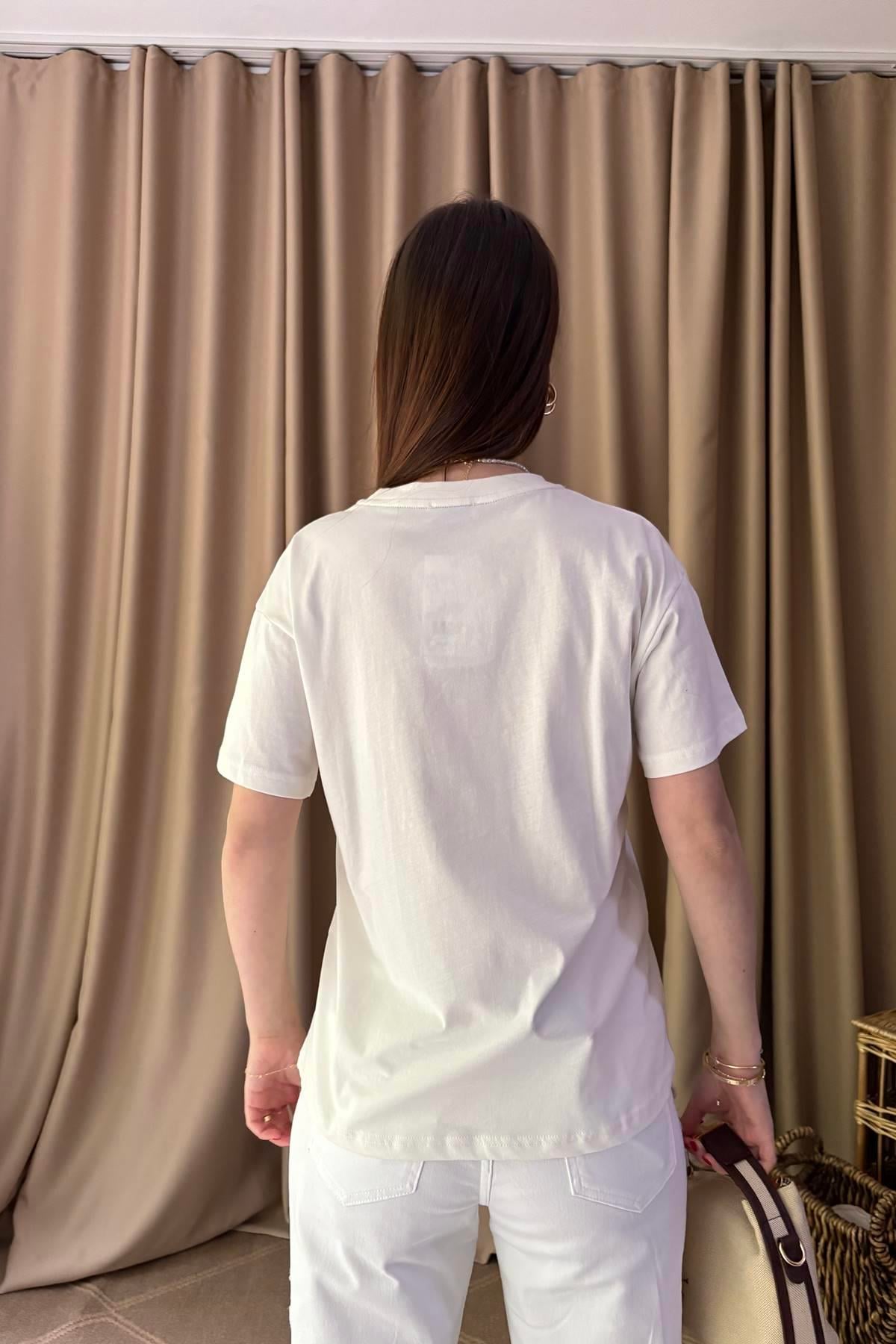 BASKI VE NAKIŞ DETAYLI TSHIRT