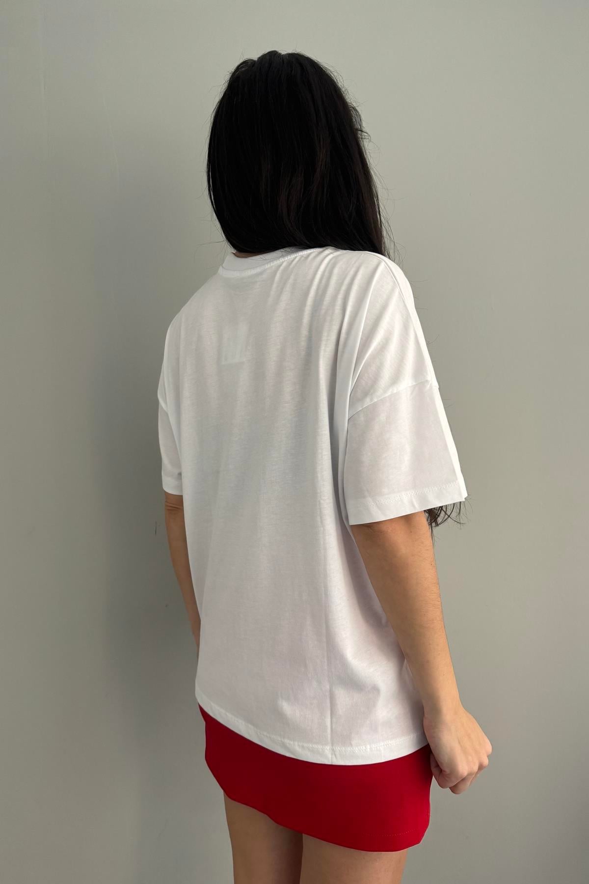 BASKILI DETAYLI TSHIRT