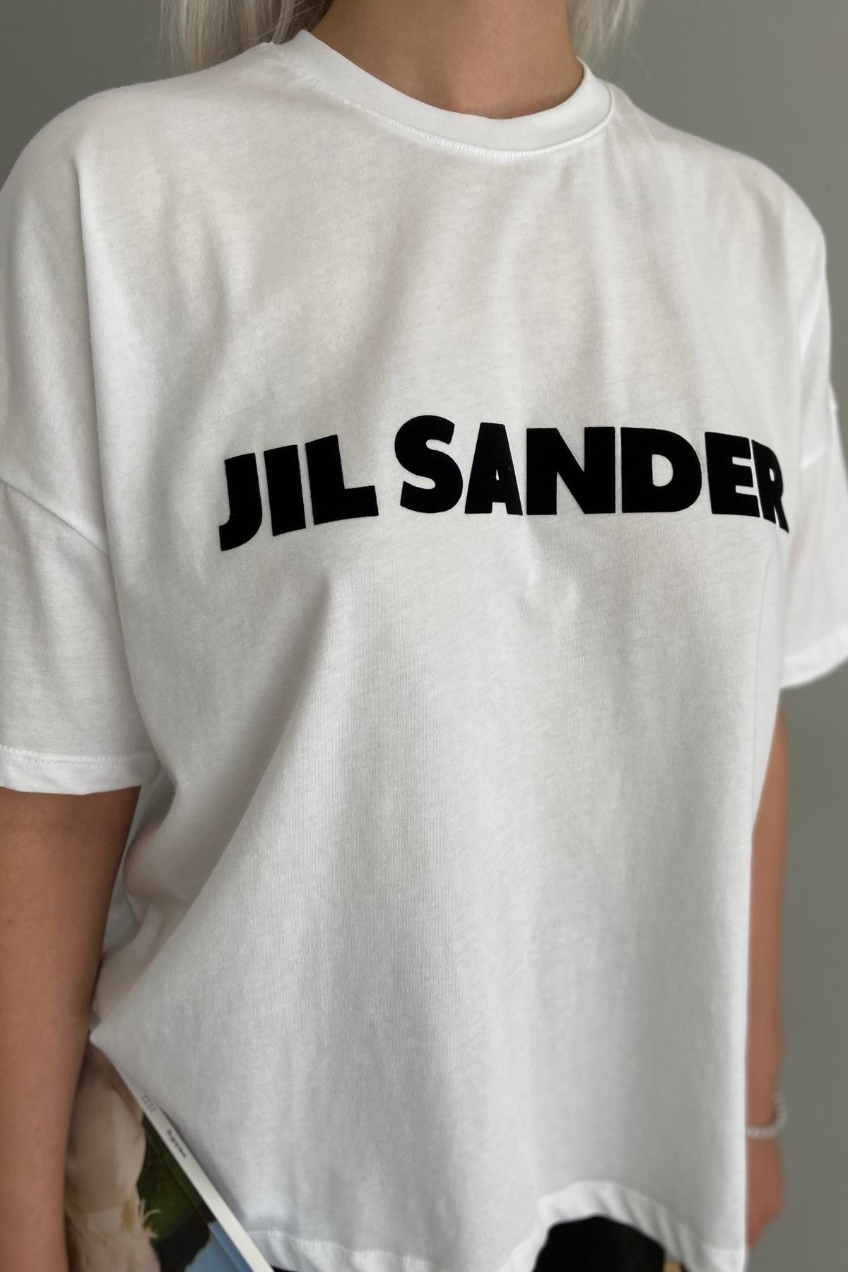 BASKILI DETAYLI TSHIRT