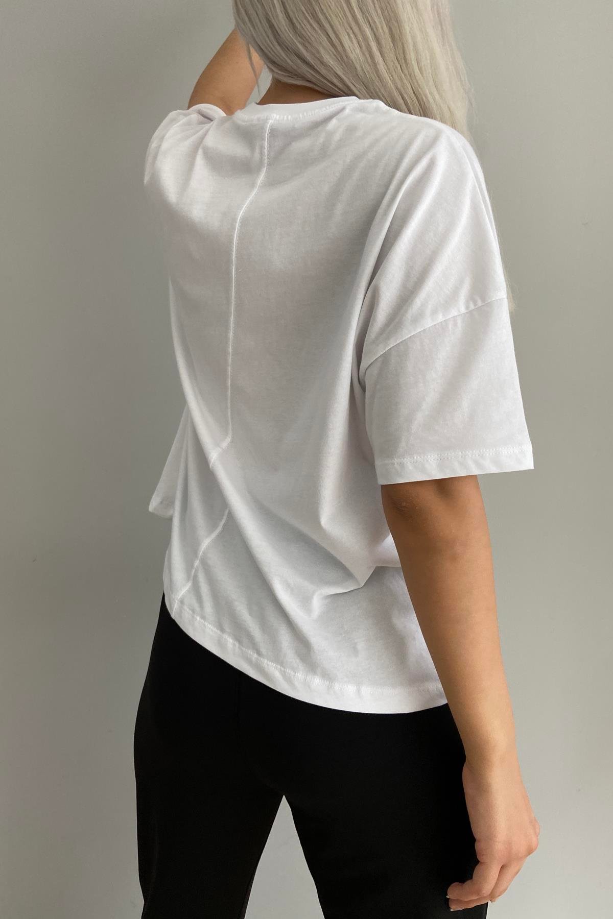 BASKILI DETAYLI TSHIRT