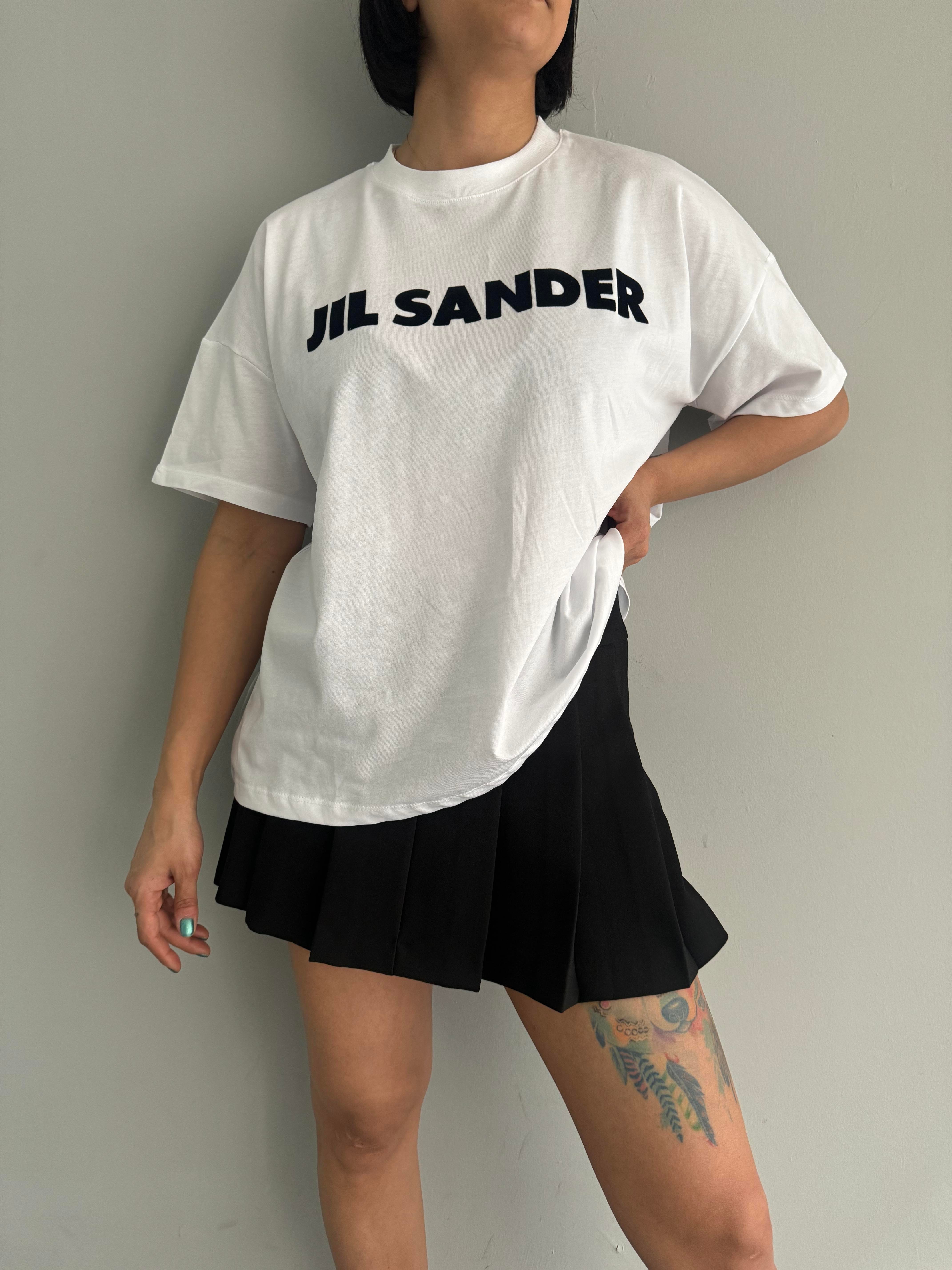 BASKILI DETAYLI TSHIRT