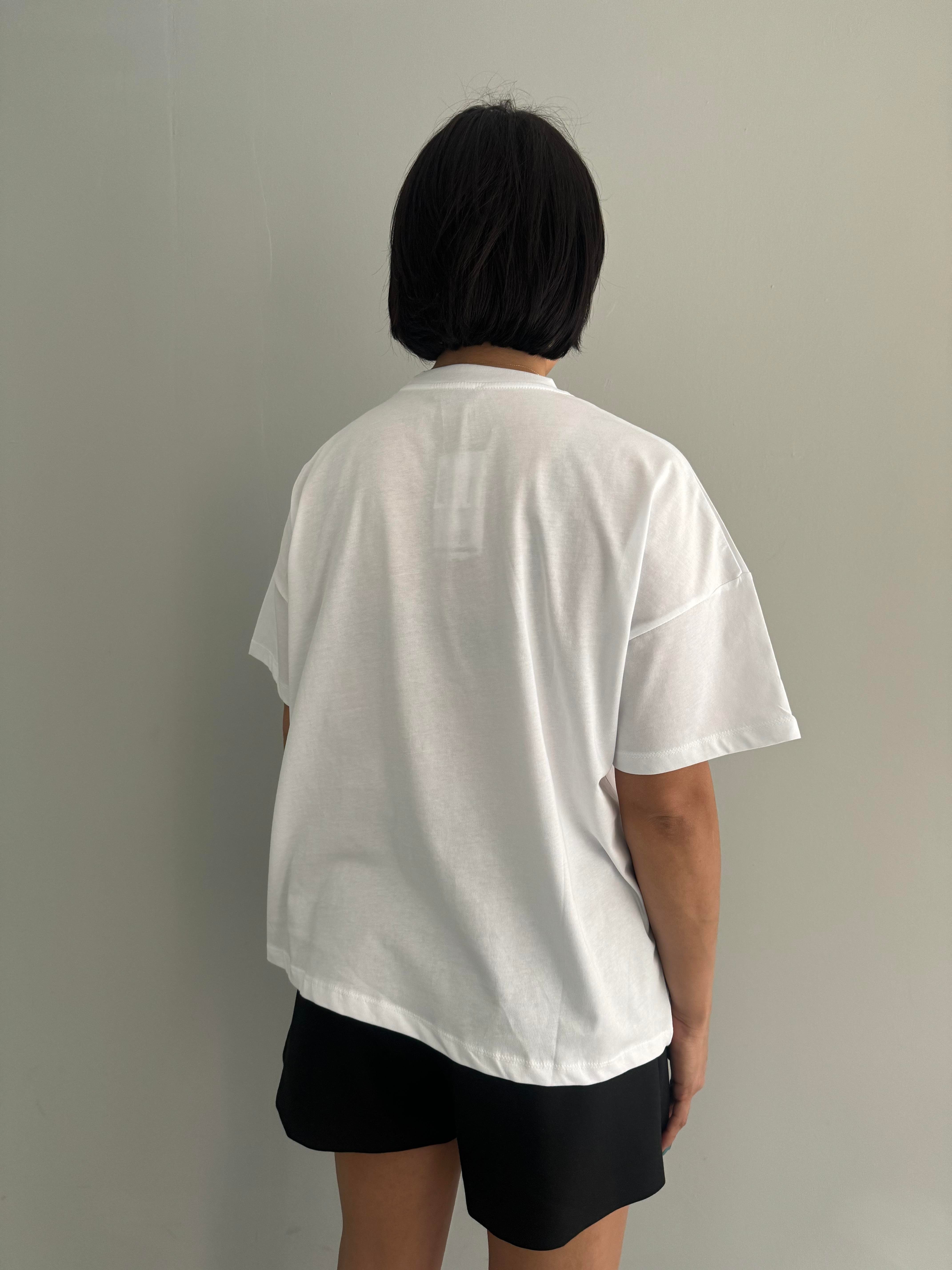 BASKILI DETAYLI TSHIRT