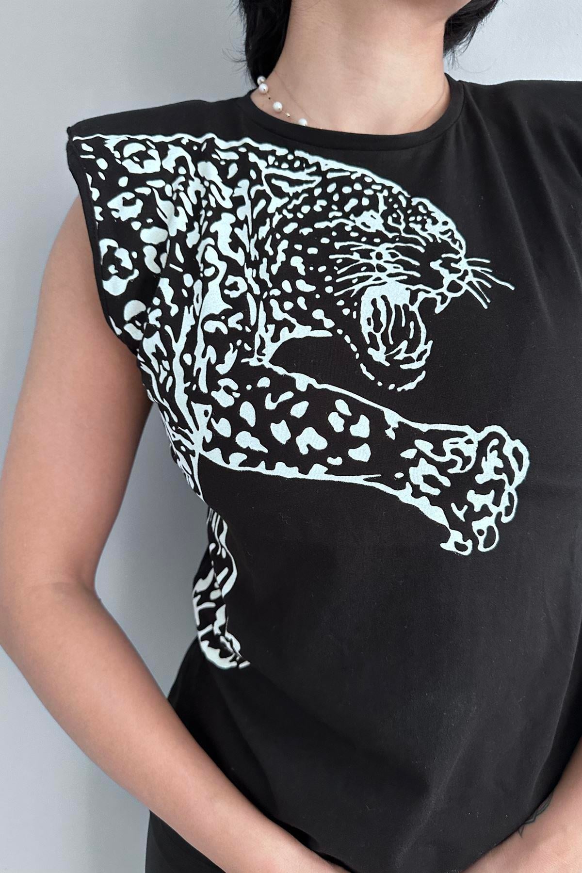 BASKILI KOLSUZ TSHIRT