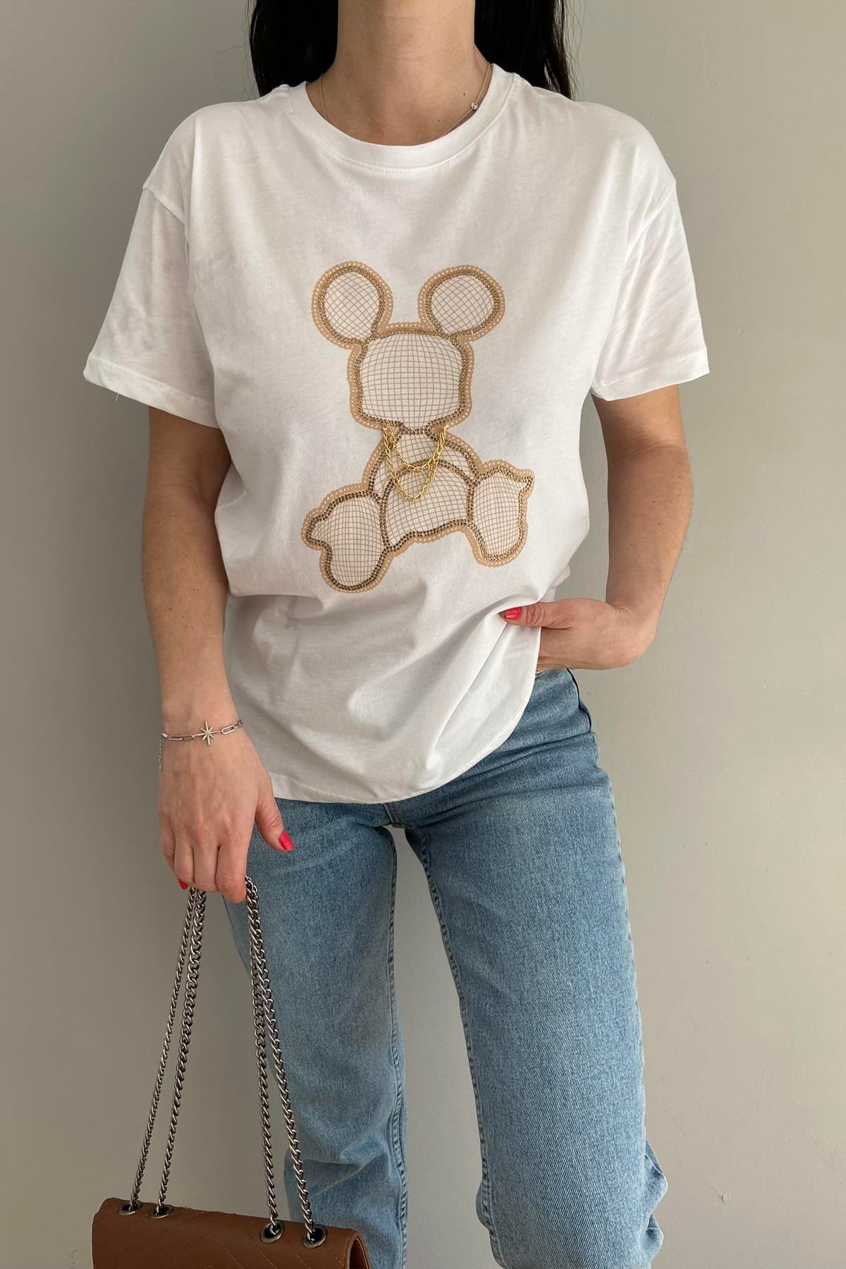 BASKILI TSHIRT