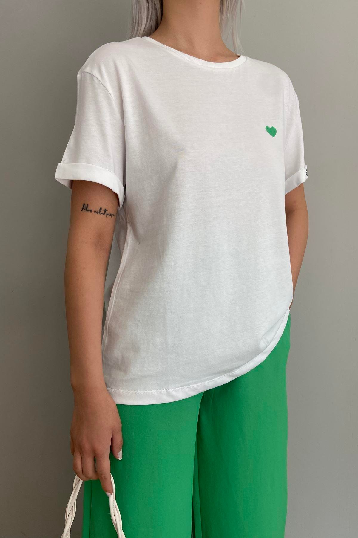 BASKILI TSHIRT