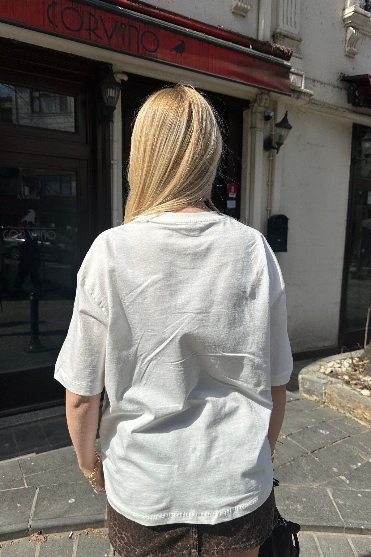 BİSİKLET YAK KELEBEK NAKIŞLI TSHIRT