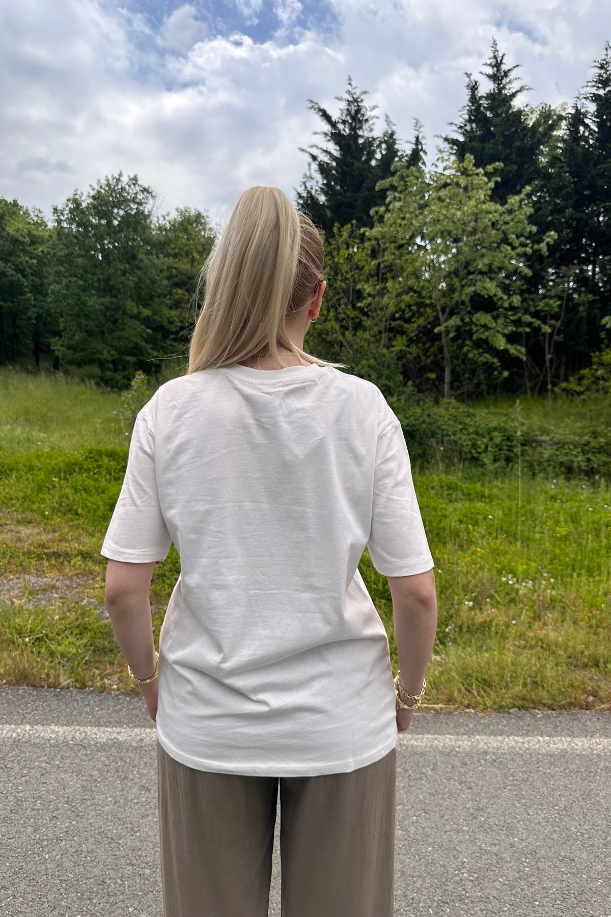 BİSİKLET YAK NAKIŞ DETAY TSHIRT