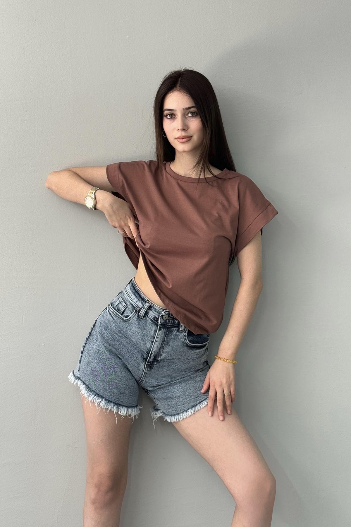 BİSİKLET YAKA BASIC TSHIRT