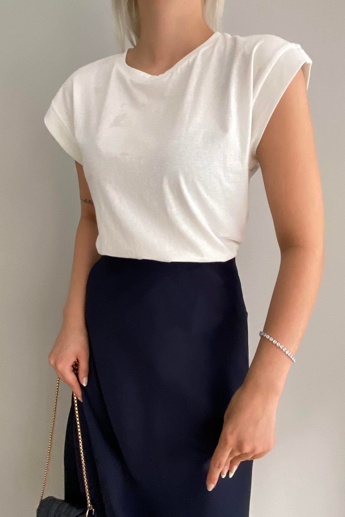 BİSİKLET YAKA BASIC TSHIRT
