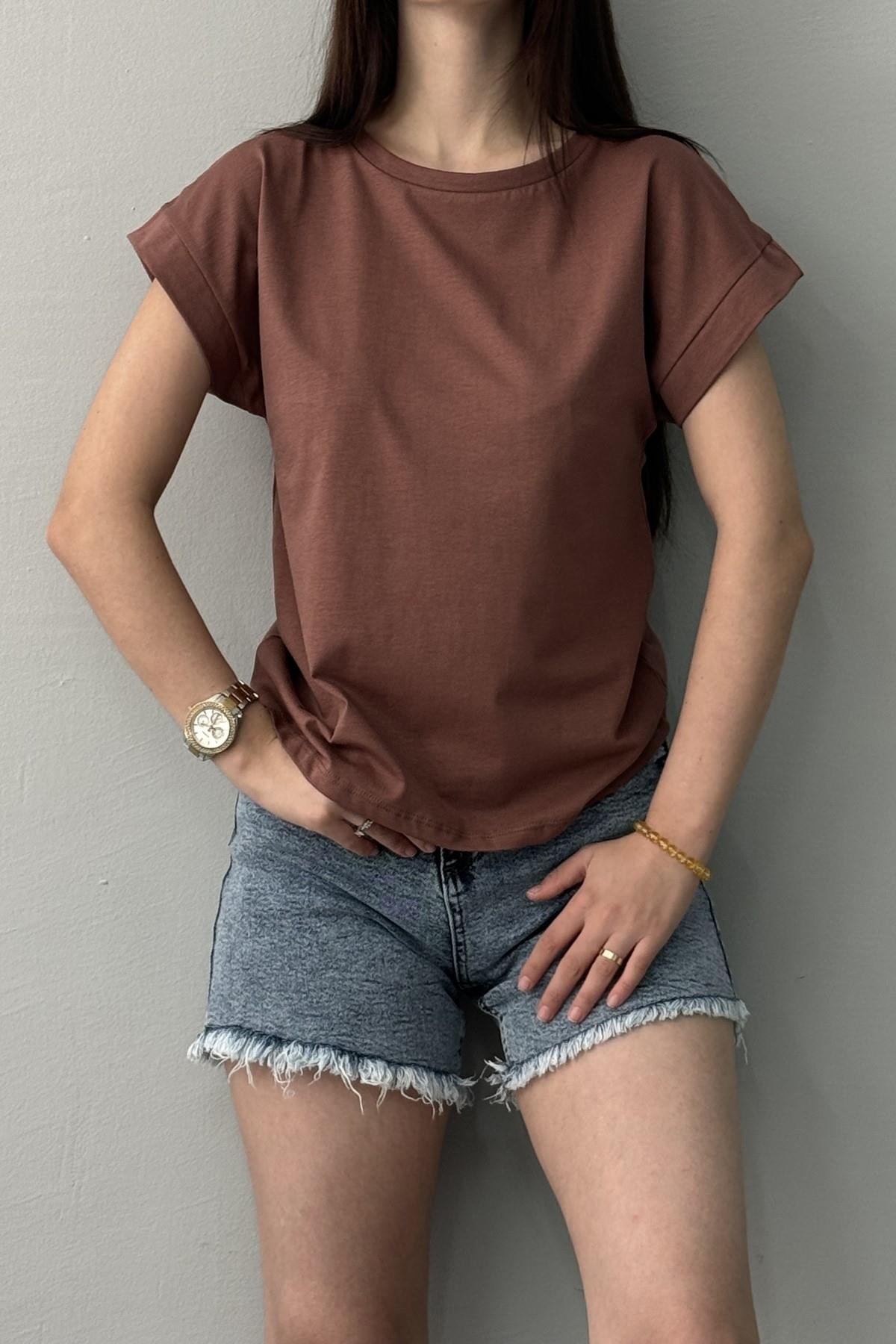 BİSİKLET YAKA BASIC TSHIRT